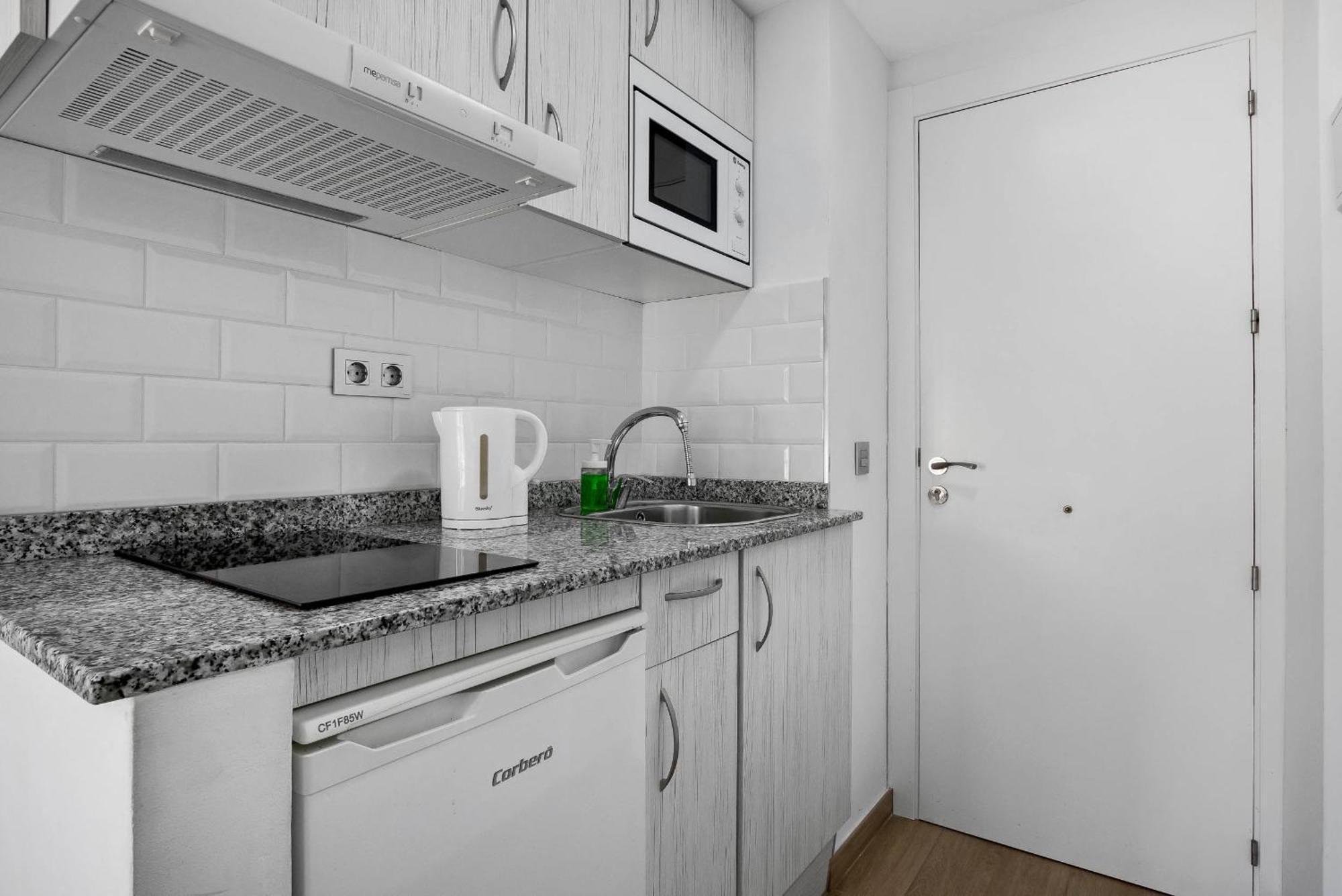 Carihuela Palace 417 By Ivi Real Estate Torremolinos Zewnętrze zdjęcie